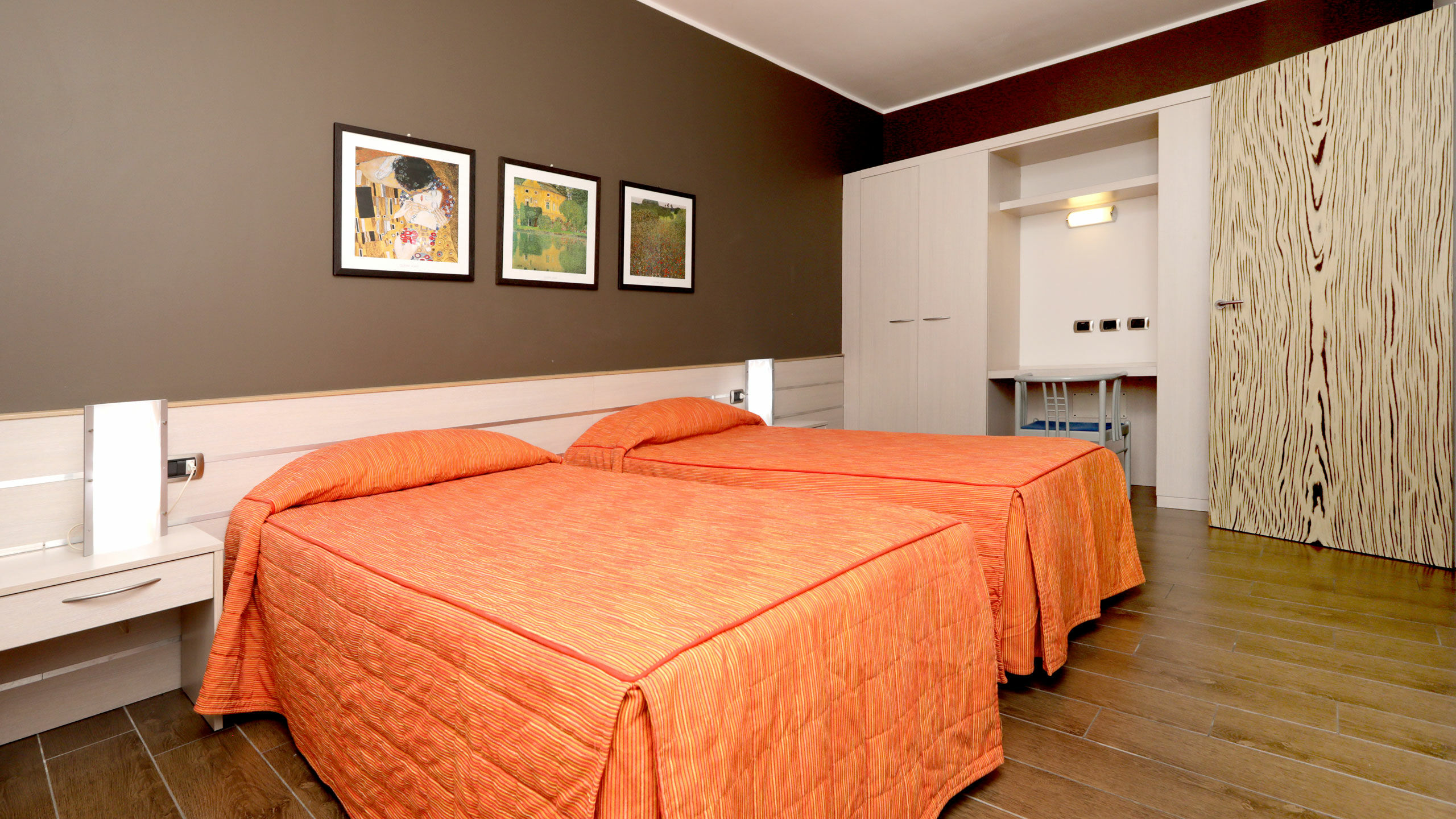 Hotel Residence Aurora -  vicino alla fiera di Milano ed autodromo di Monza Residence Aurora | Appartamento Premium