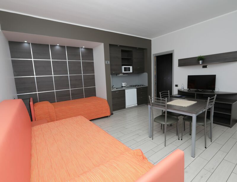 Hotel Residence Aurora -  vicino alla fiera di Milano ed autodromo di Monza Residence Aurora | Monolocale con balcone