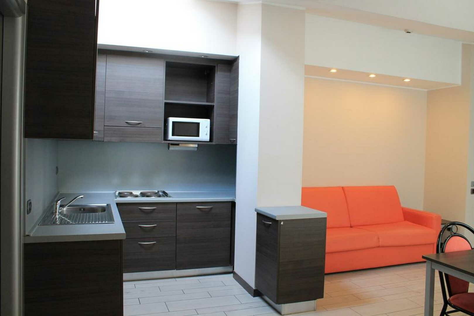 Hotel Residence Aurora -  vicino alla fiera di Milano ed autodromo di Monza Residence Aurora | Appartamento con 1 Camera da letto con balcone