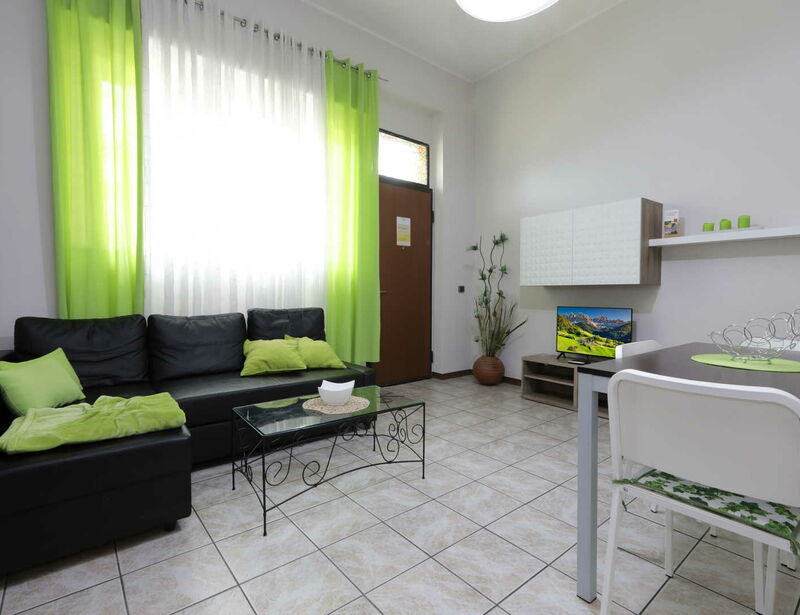 Hotel Residence Aurora -  vicino alla fiera di Milano ed autodromo di Monza Residence Aurora | App 2 camere da letto struttura separata con street level entrance