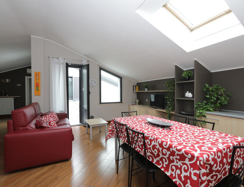 Hotel Residence Aurora -  vicino alla fiera di Milano ed autodromo di Monza Residence Aurora | Appartamento con 2 camere da letto e terrazza ( 2 bagni )