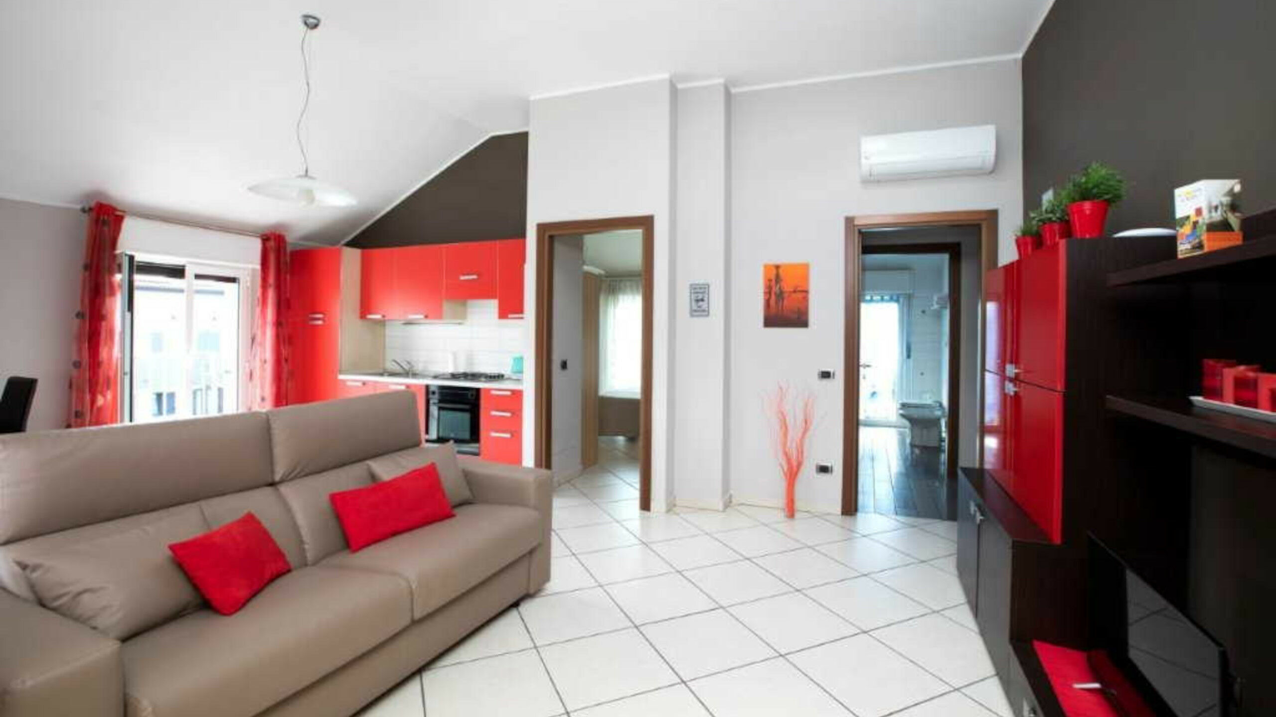 Hotel Residence Aurora -  vicino alla fiera di Milano ed autodromo di Monza Residence Aurora | Appartamento con 1 camera da letto struttura separata