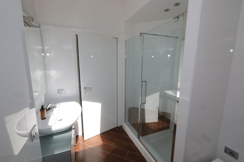 Residence Aurora a Milano - Suite con 2 camere da letto vasca idromassaggio e terrazza ( 2 bagni )
