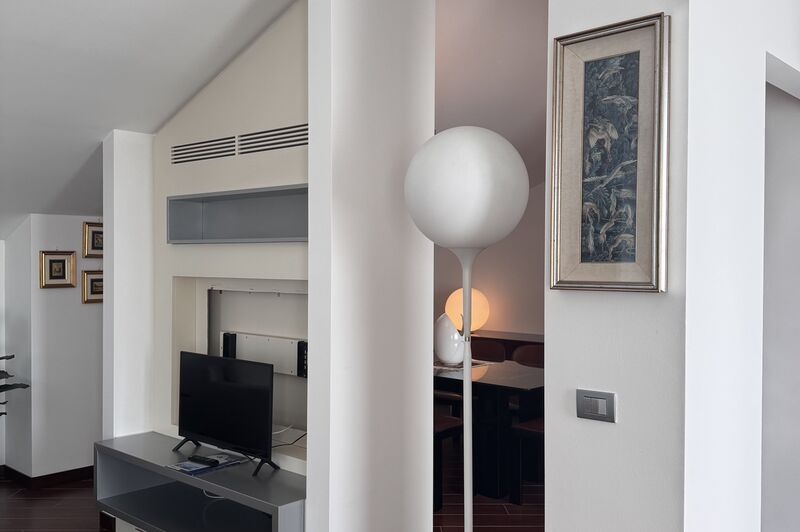 Residence Aurora a Milano - Suite con 2 camere da letto vasca idromassaggio e terrazza ( 2 bagni )